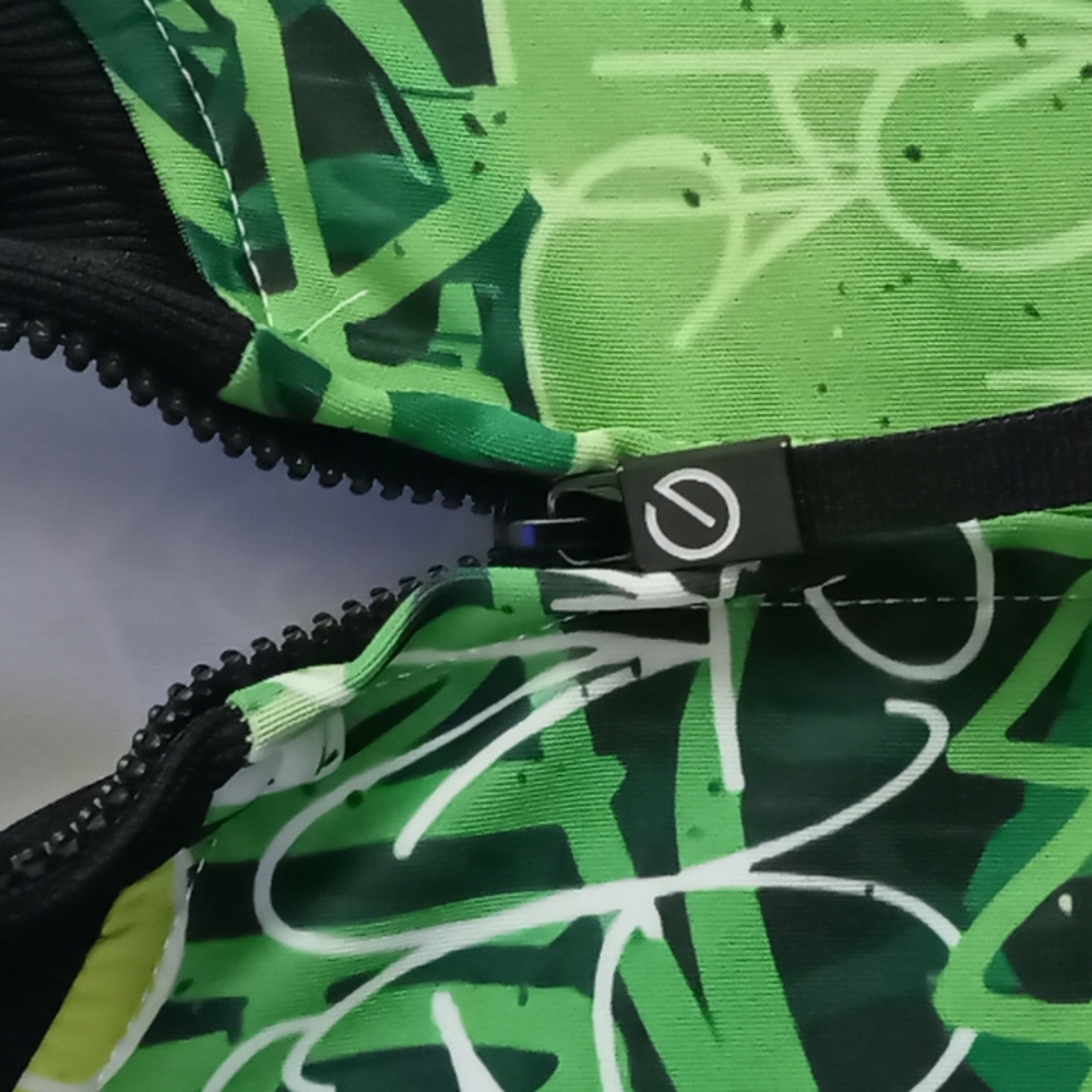 Jacket - Picture 4 of 10